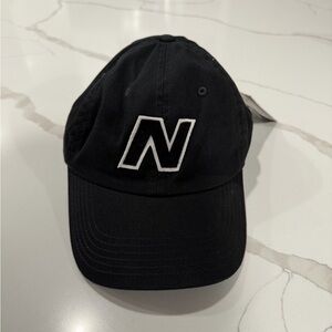New Balance Logo Hat Men Black Snap Back Cap New
